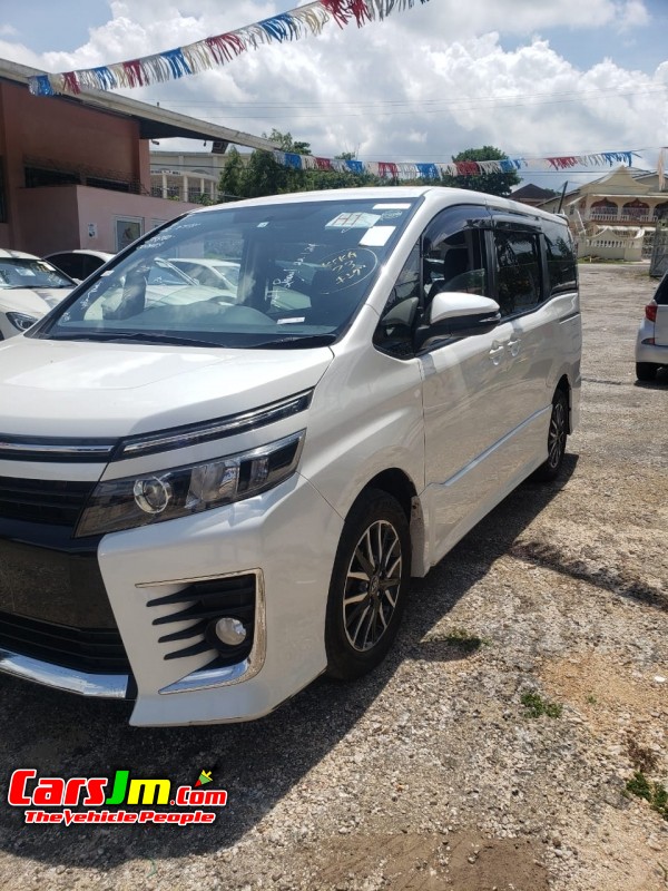 2014 Toyota Voxy ZS For Sale 13891