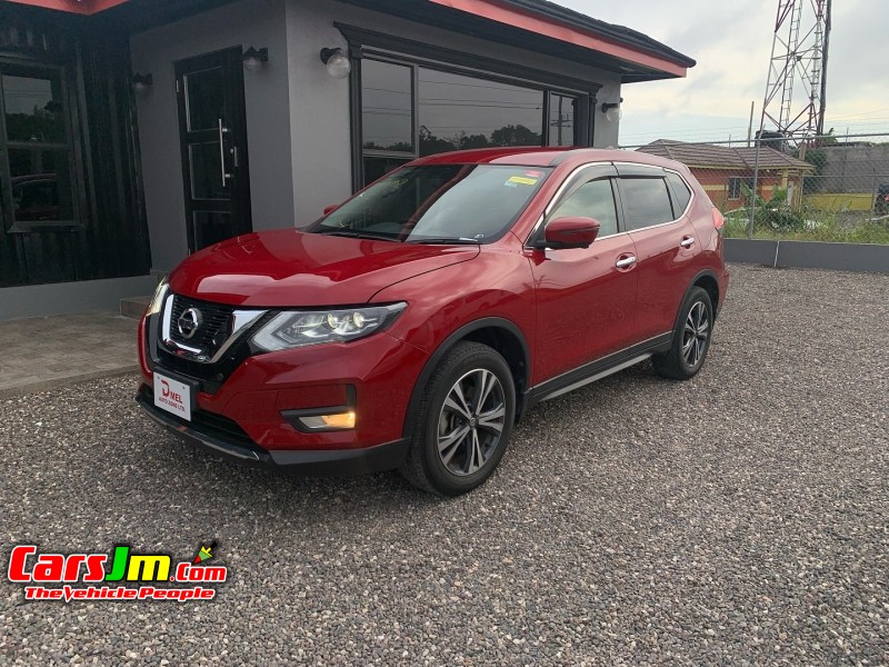 2019 Nissan X-Trail image0