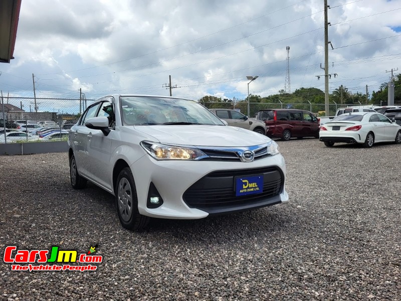 2019 Toyota Corolla Axio image5